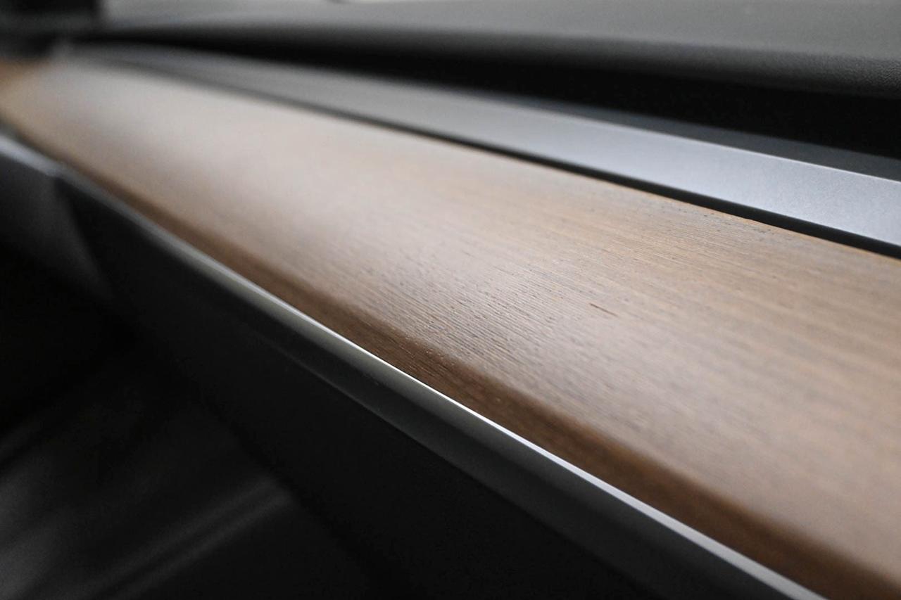 TESLA Model Y Model Y Long Range AWD