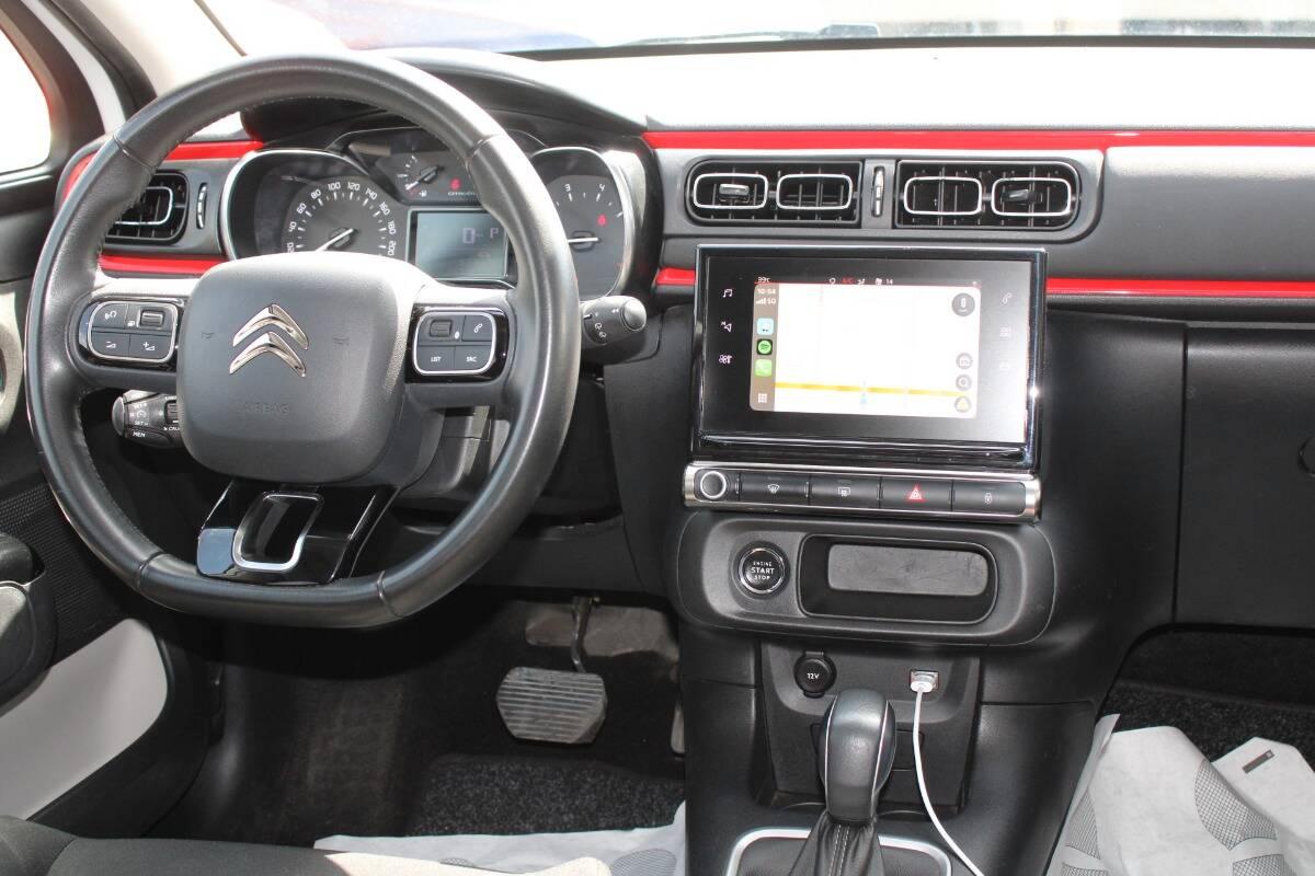 Citroen C3 1.2 puretech Shine s&s 110cv eat6 Con CARPLAY