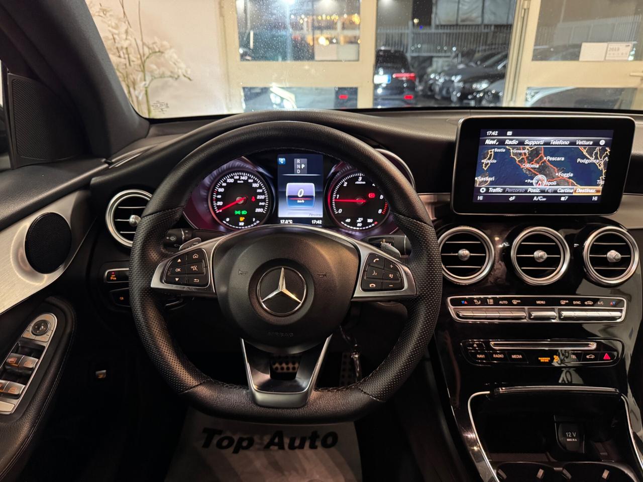 MERCEDES-BENZ GLC 220 d 4MATIC COUPE PREMIUM