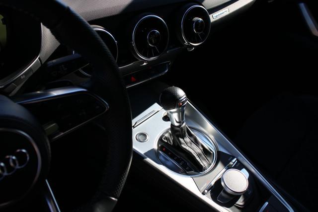 AUDI TT Coupé 2.0TFSI quattro S-line COMPETITION