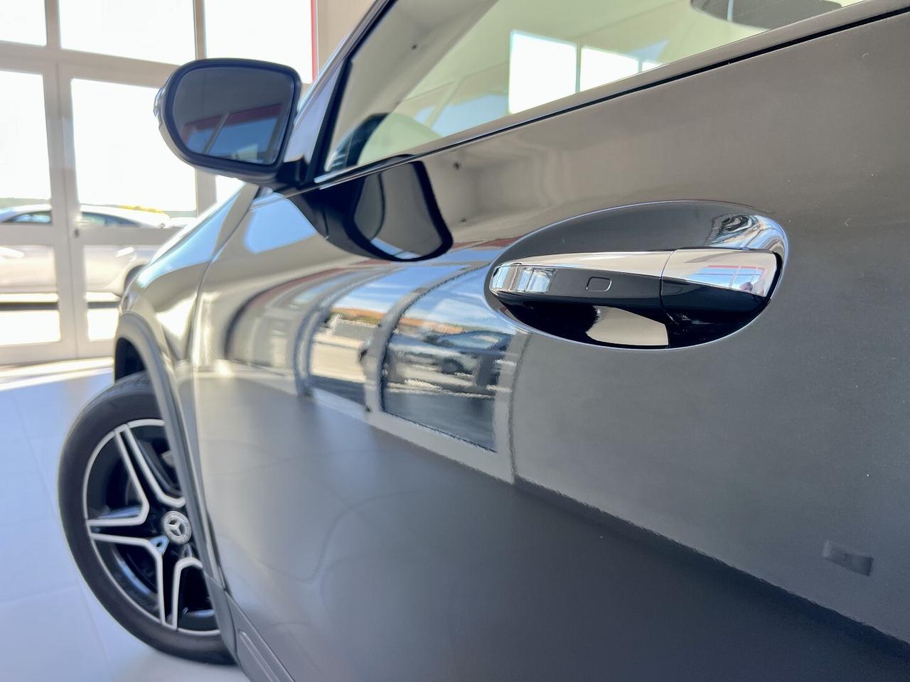 MERCEDES GLA 200d PREMIUM AMG AUT. - 2021