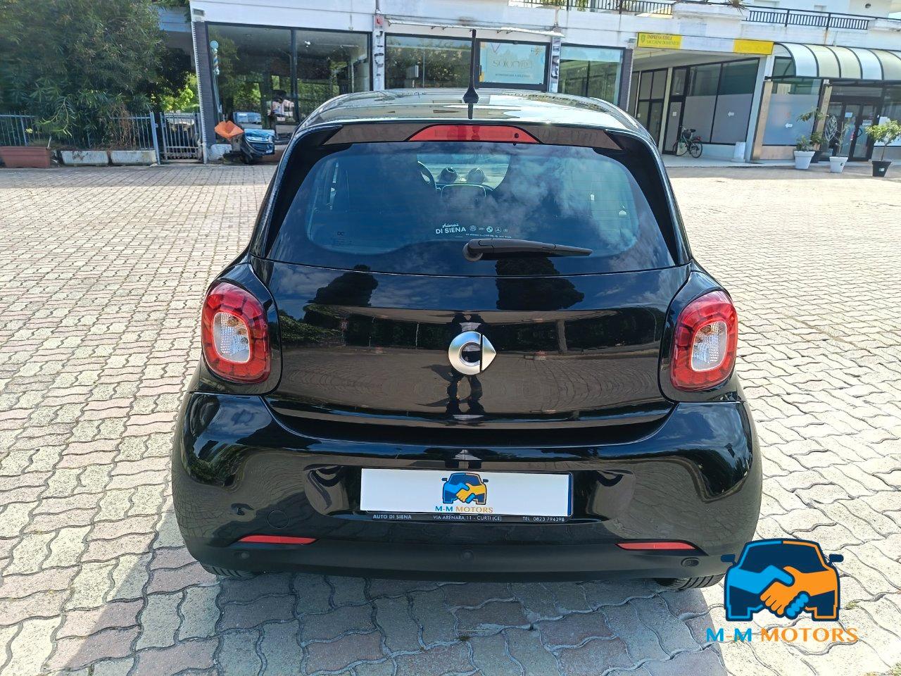 SMART FORFOUR