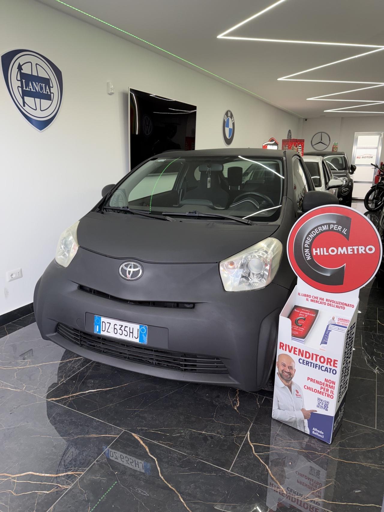 Toyota iQ 1.0