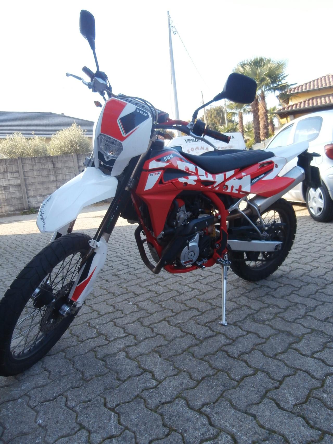 Swm RS 125 R del 2018 compreso trapasso-tagliando-garanzia