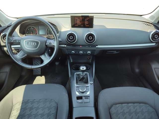 Audi A3 A3 1.6 tdi Young