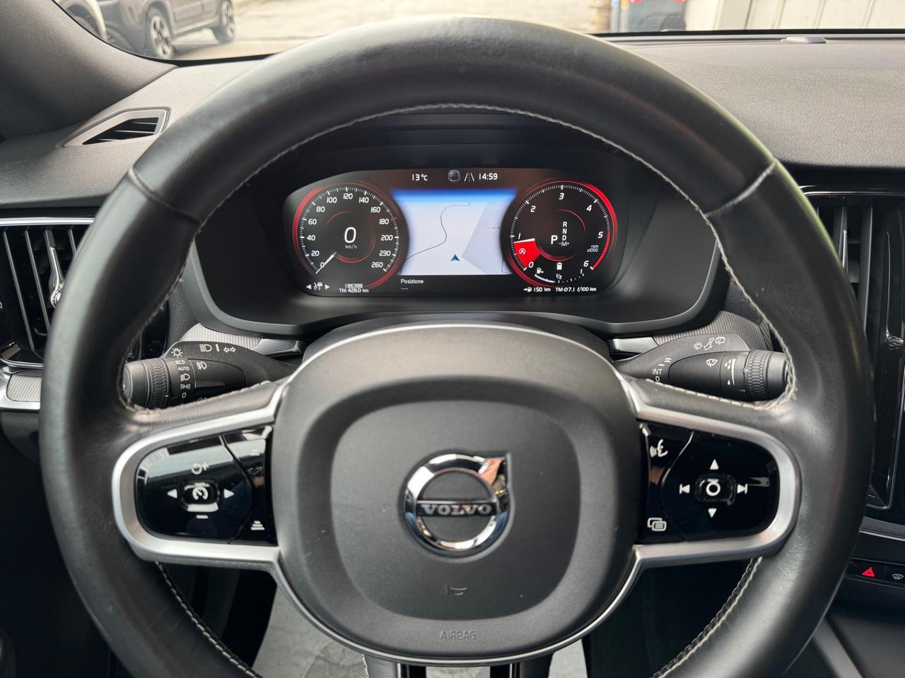 Volvo V60 2.0 b4 R-Design Hybrid GARANZIA 24 MESI