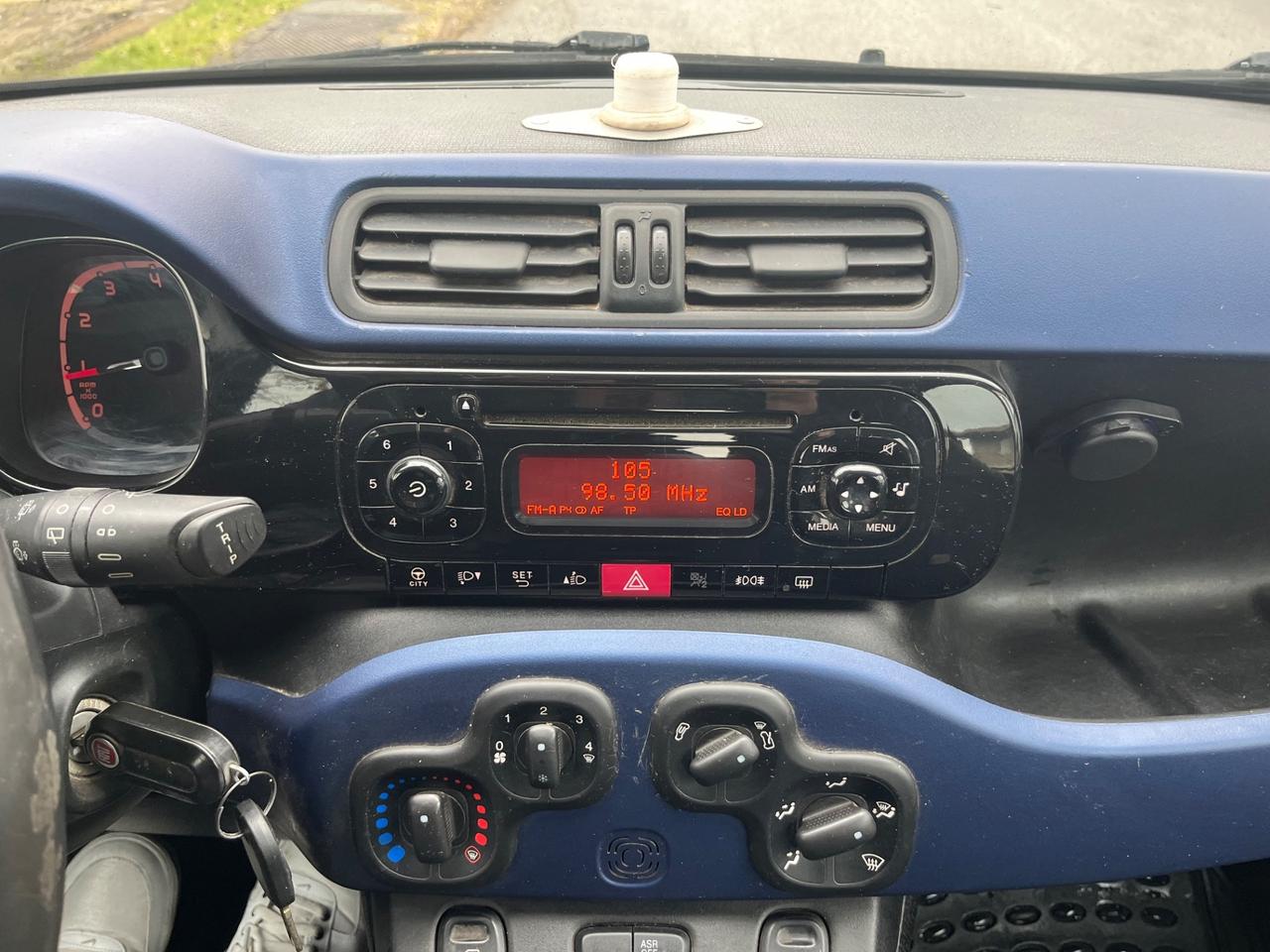 Fiat Panda 1.2 Lounge 2015 69CV 163.000 KM