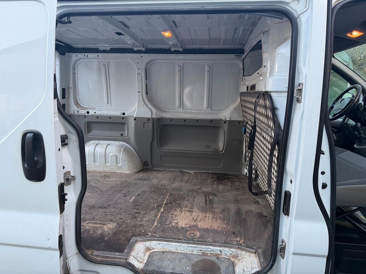 Opel Vivaro 29 2.0 CDTI 120CV PC-TN Furgone Fap