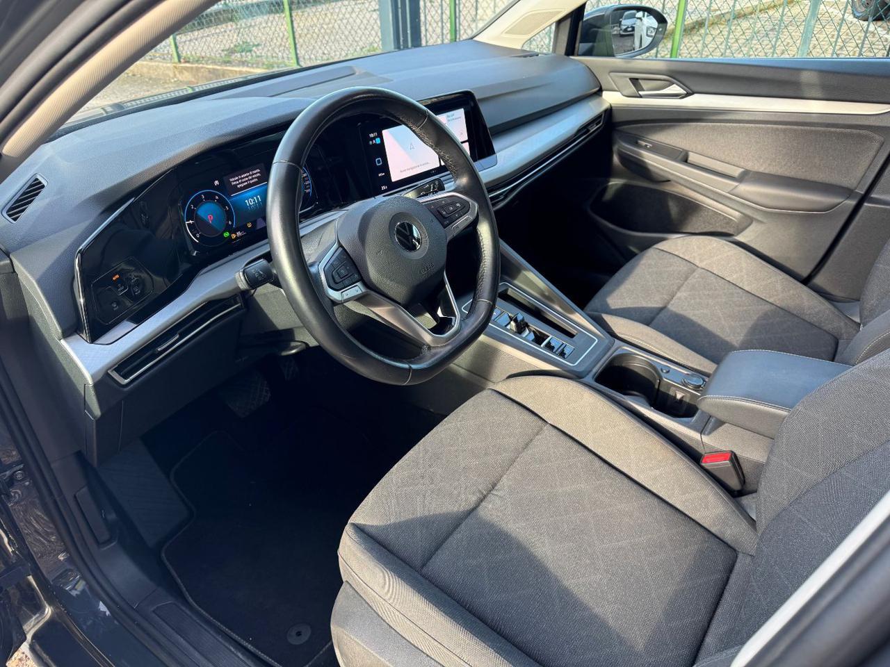 Volkswagen Golf 2.0 tdi Life 115cv dsg