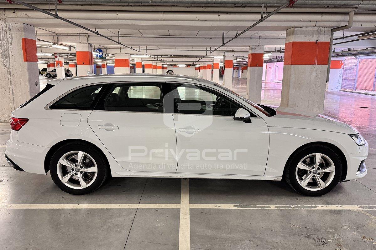 AUDI A4 Avant 35 TFSI S tronic Business Advanced