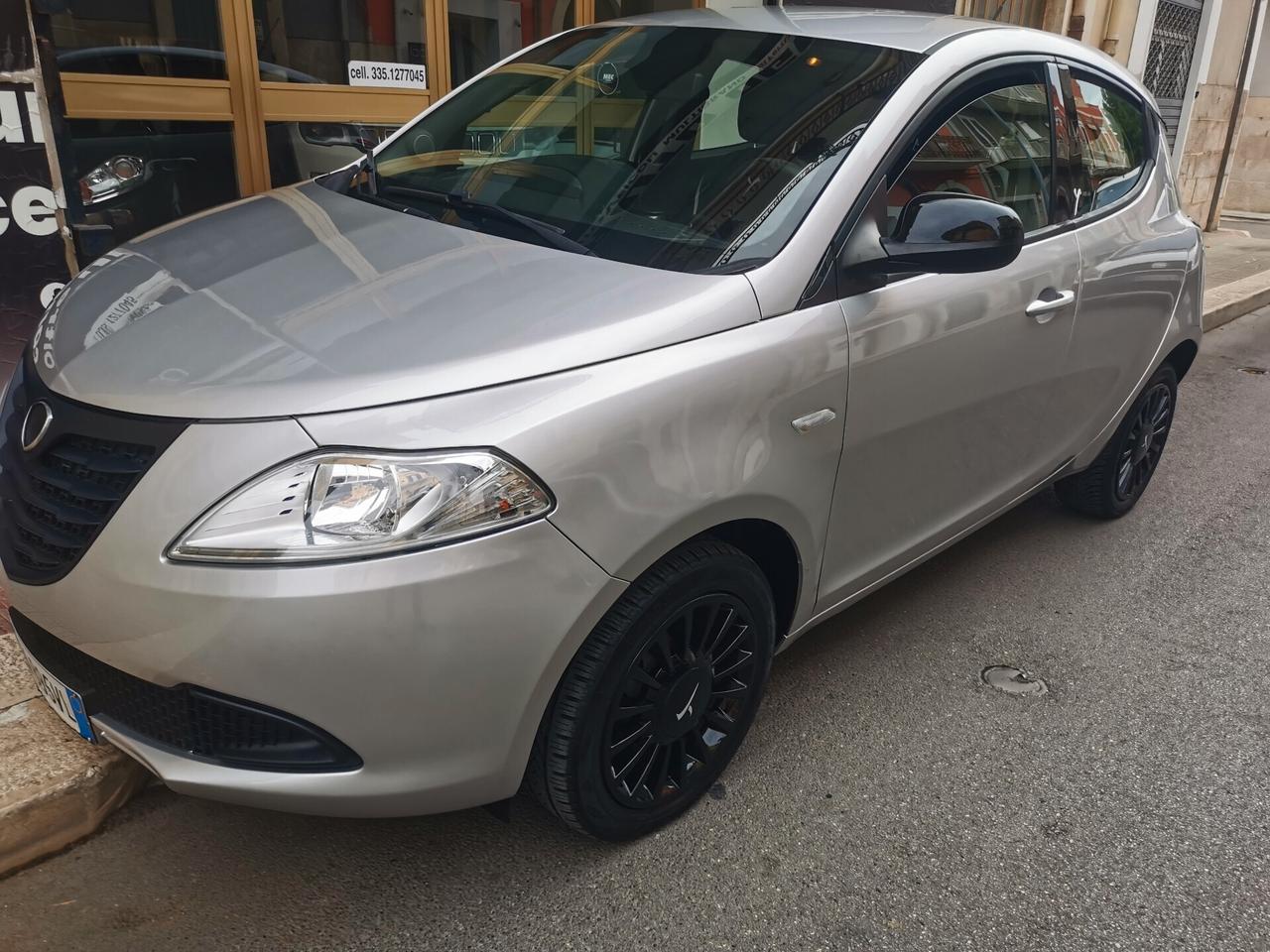 Lancia Ypsilon 1.2 69 CV 5 porte GPL Ecochic EURO 6