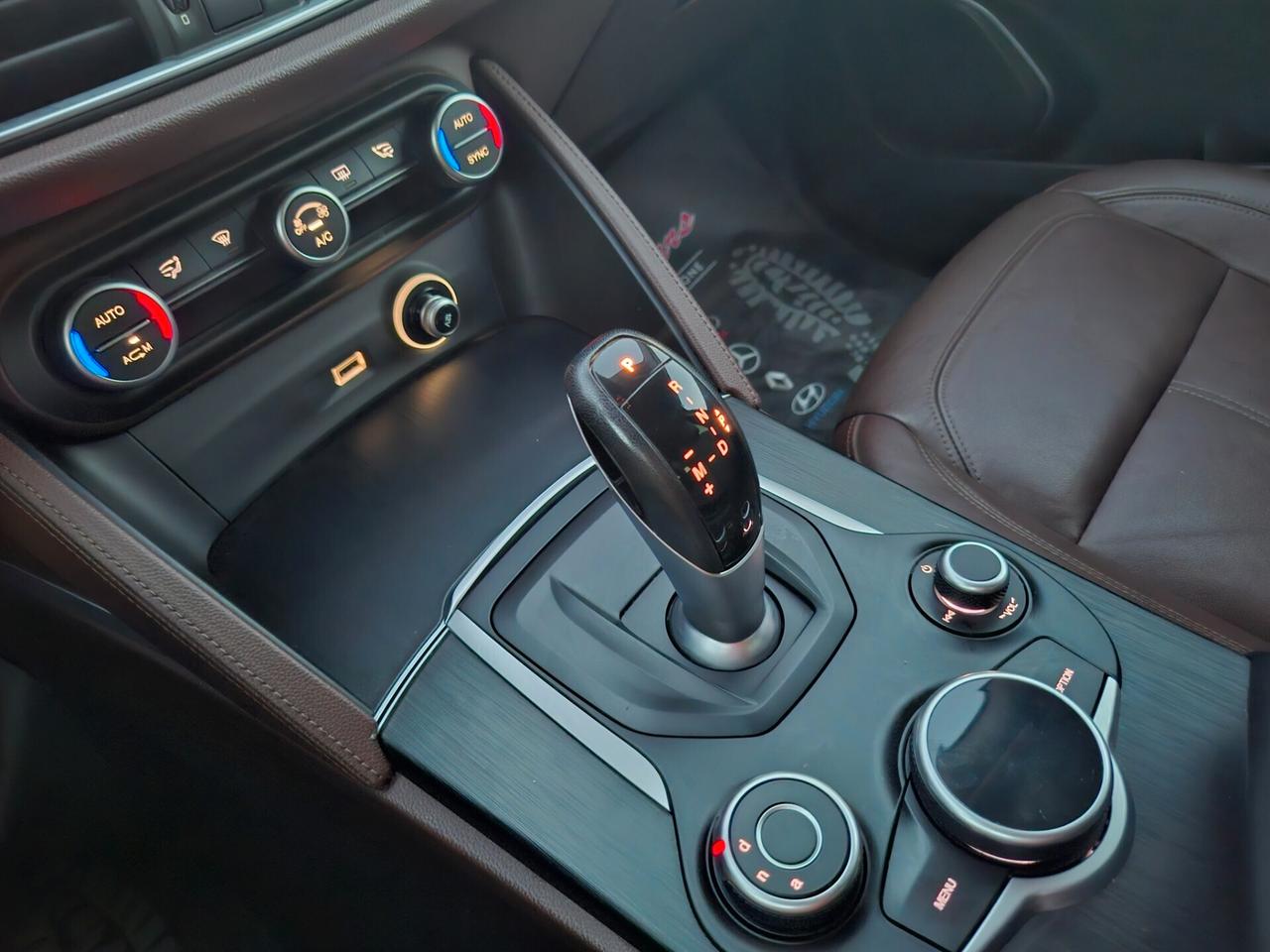 Alfa R. Stelvio 2.2 D 210cv Q4 *PELLE-LED.NAVY-CERCHI 20*