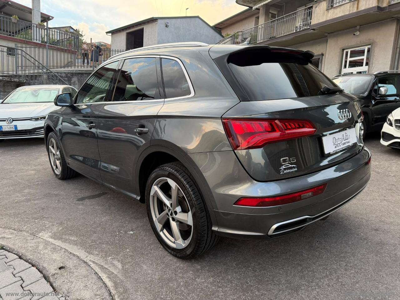 AUDI Q5 40 TDI quattro S tronic S line plus