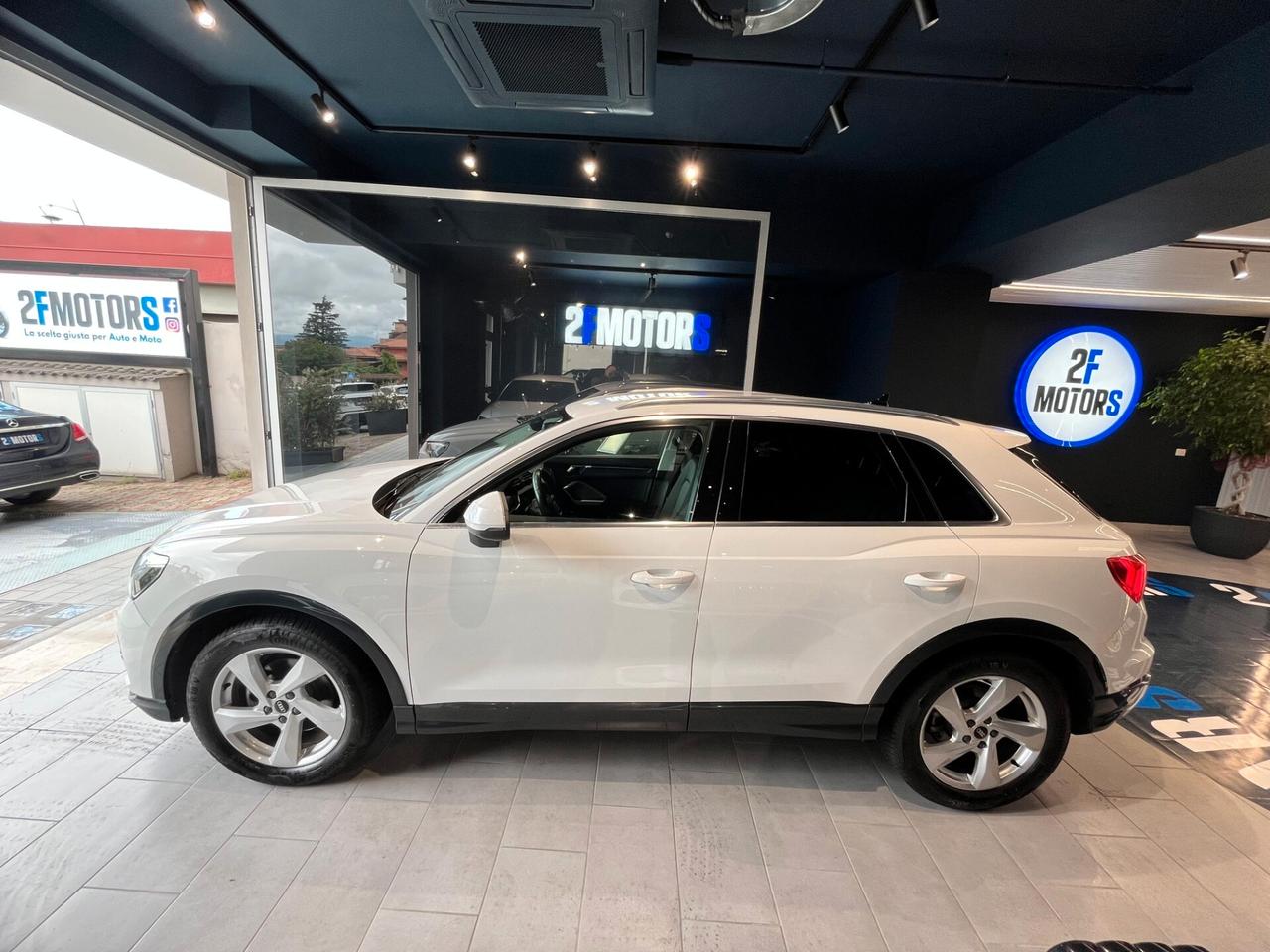 Audi Q3 35 TDI S tronic Business Advanced