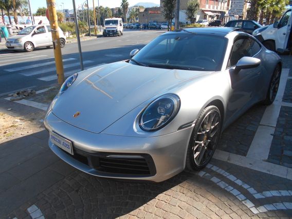Porsche 911 Carrera Mod 992 4-s