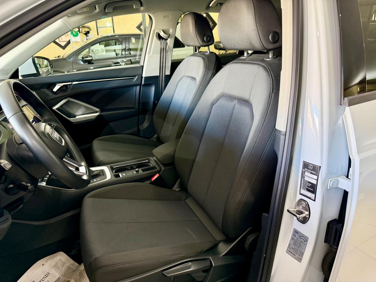 Audi Q3 35 TDI S tronic Business