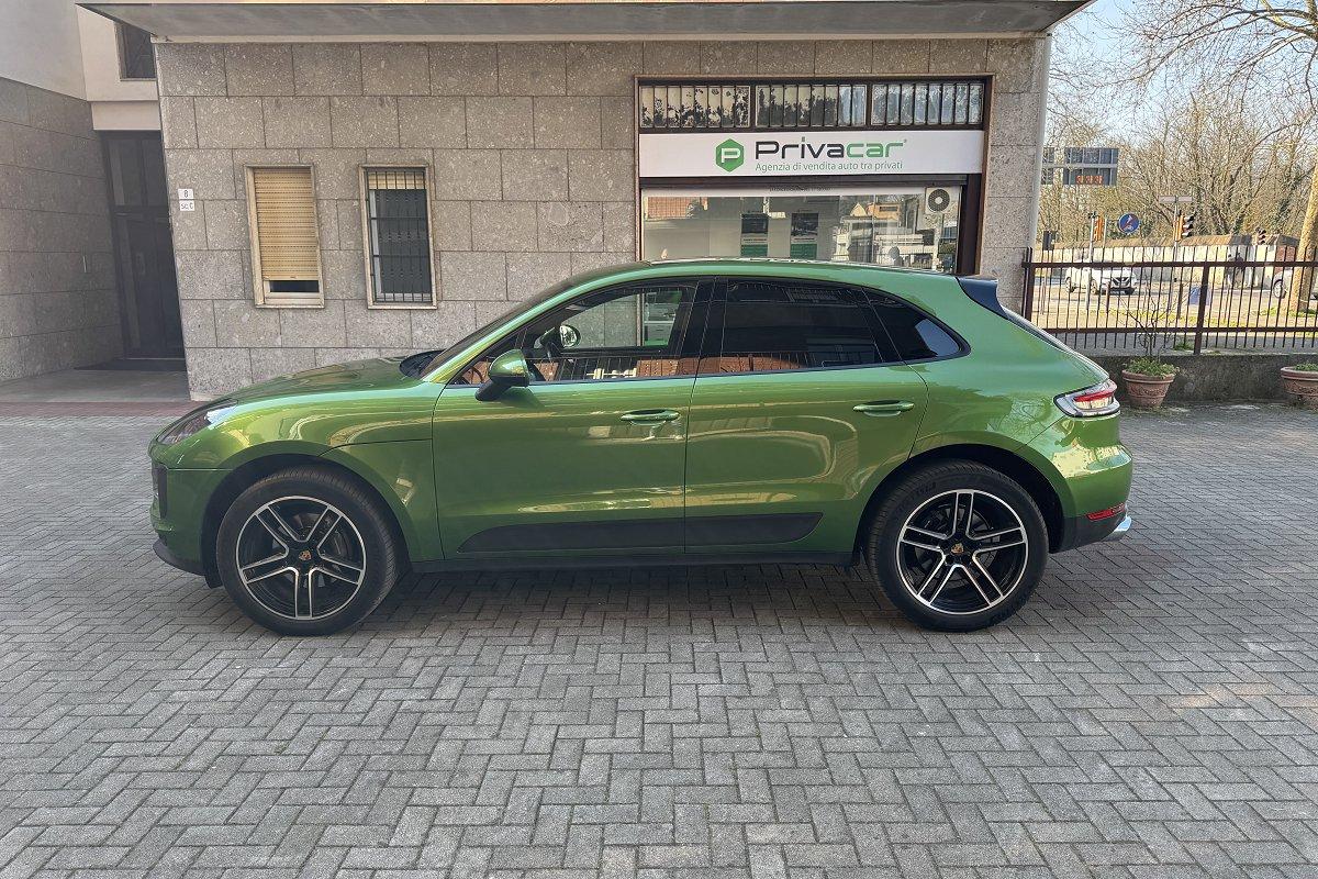 PORSCHE Macan 2.0