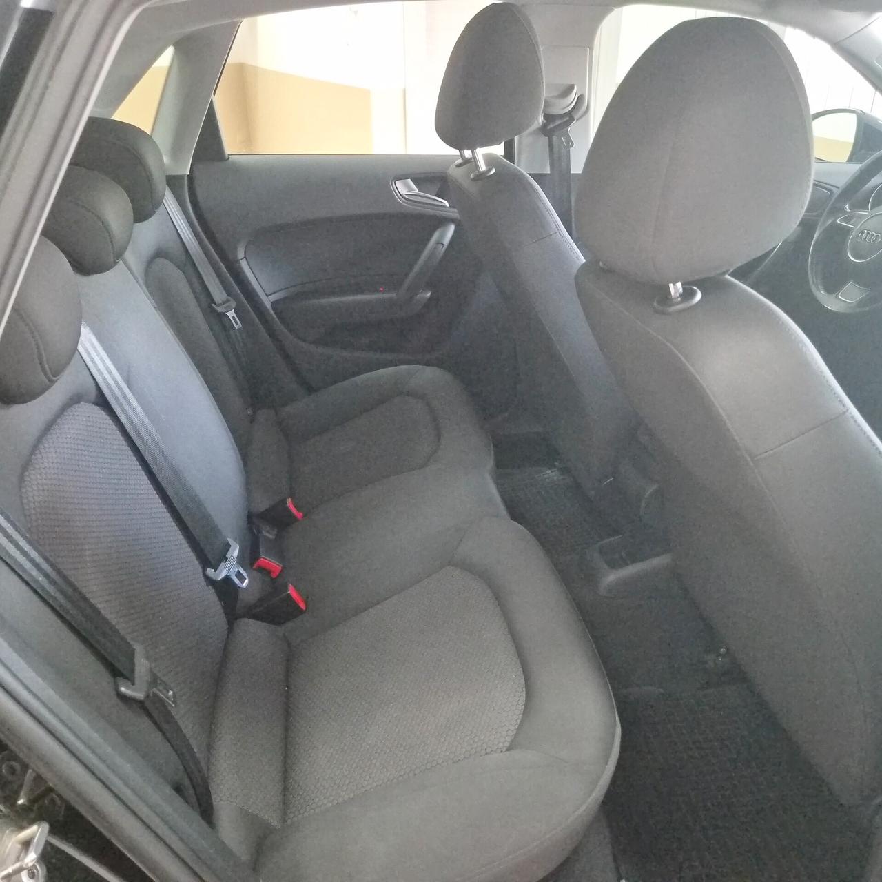 Audi A1 1.6 TDI 116 CV Admired