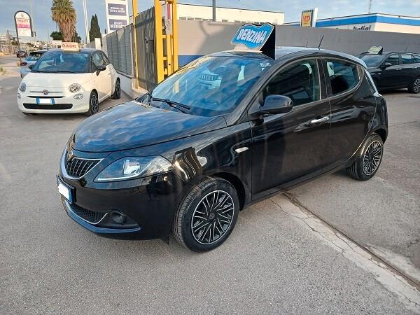 LANCIA YPSILON 1.0 FireFly S&S 69 CV HYBRID GOLD