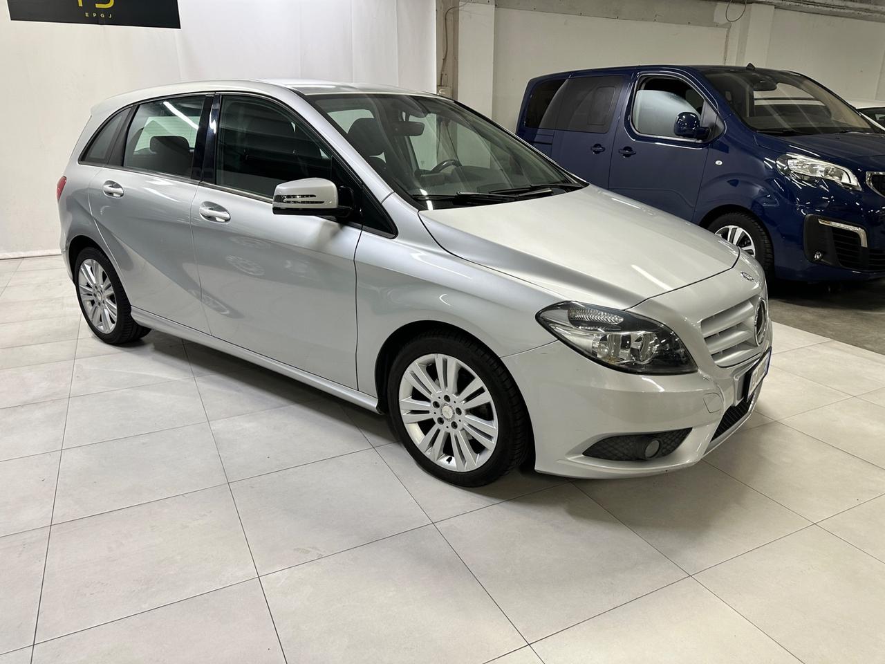 Mercedes-benz B 180 CDI Premium