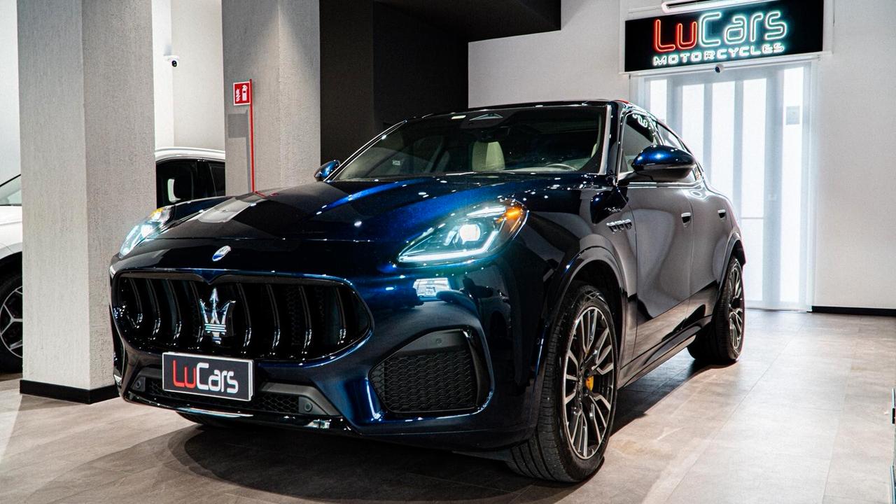 Maserati Grecale MHEV 330 CV AWD Modena