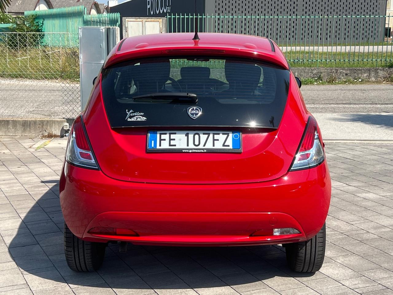 Lancia Ypsilon 1.2 69 CV Silver km 9.800!!!