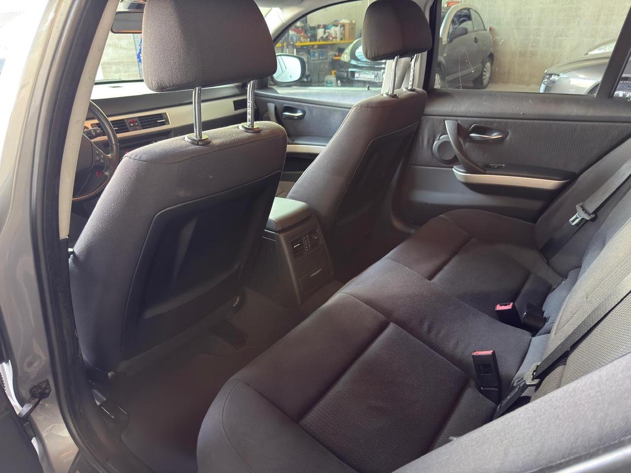 Bmw 318 318d 2.0 143CV cat Touring MSport