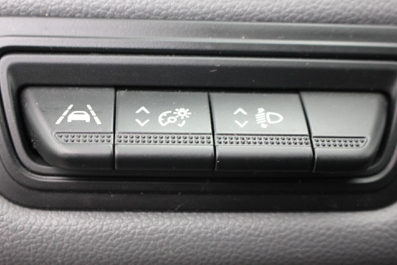 Renault Clio TCe 101 CV*PREZZO REALE*CRONOLOGIA TAGL NAVI UNIPRO AZIENDALE