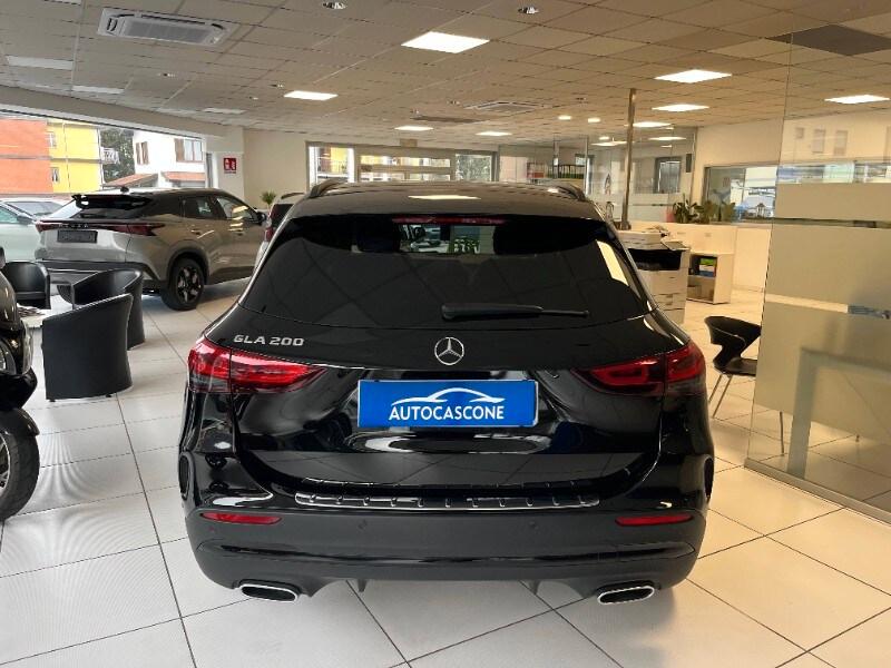 MERCEDES GLA (H247) GLA 200 Automatic ...