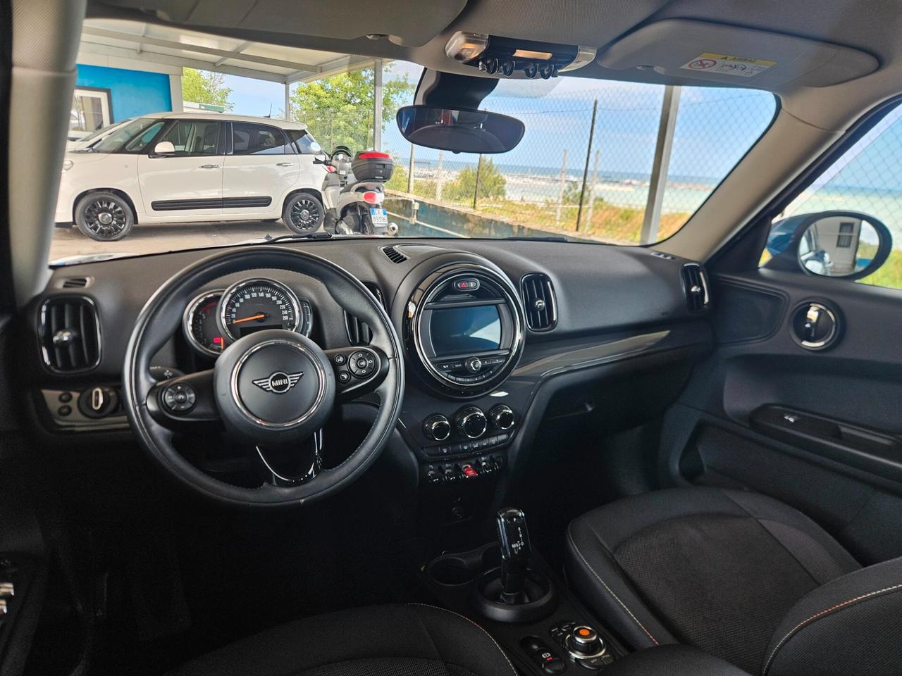 Mini Cooper D Countryman Mini 1.5 One D Business Countryman Automatica