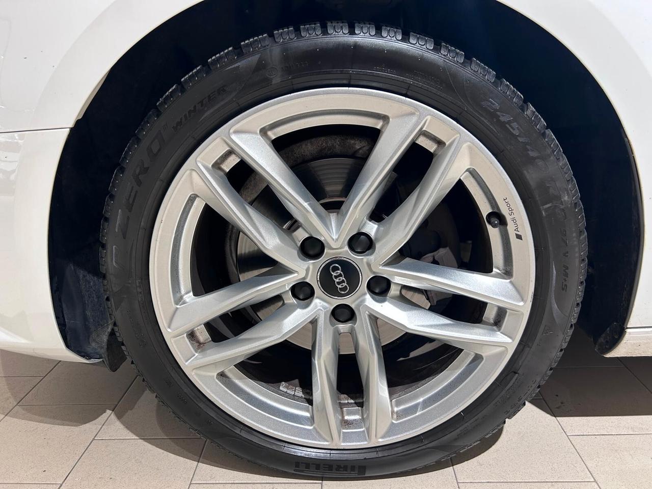 Audi A4 Avant 2.0 TDI 122 CV S tronic S line edition