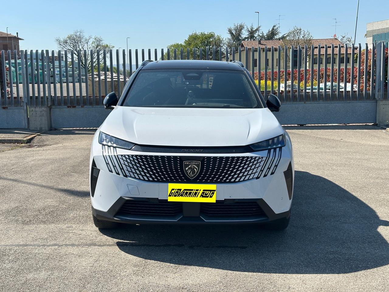 Peugeot 5008 Hybrid 136 e-DCS6 GT