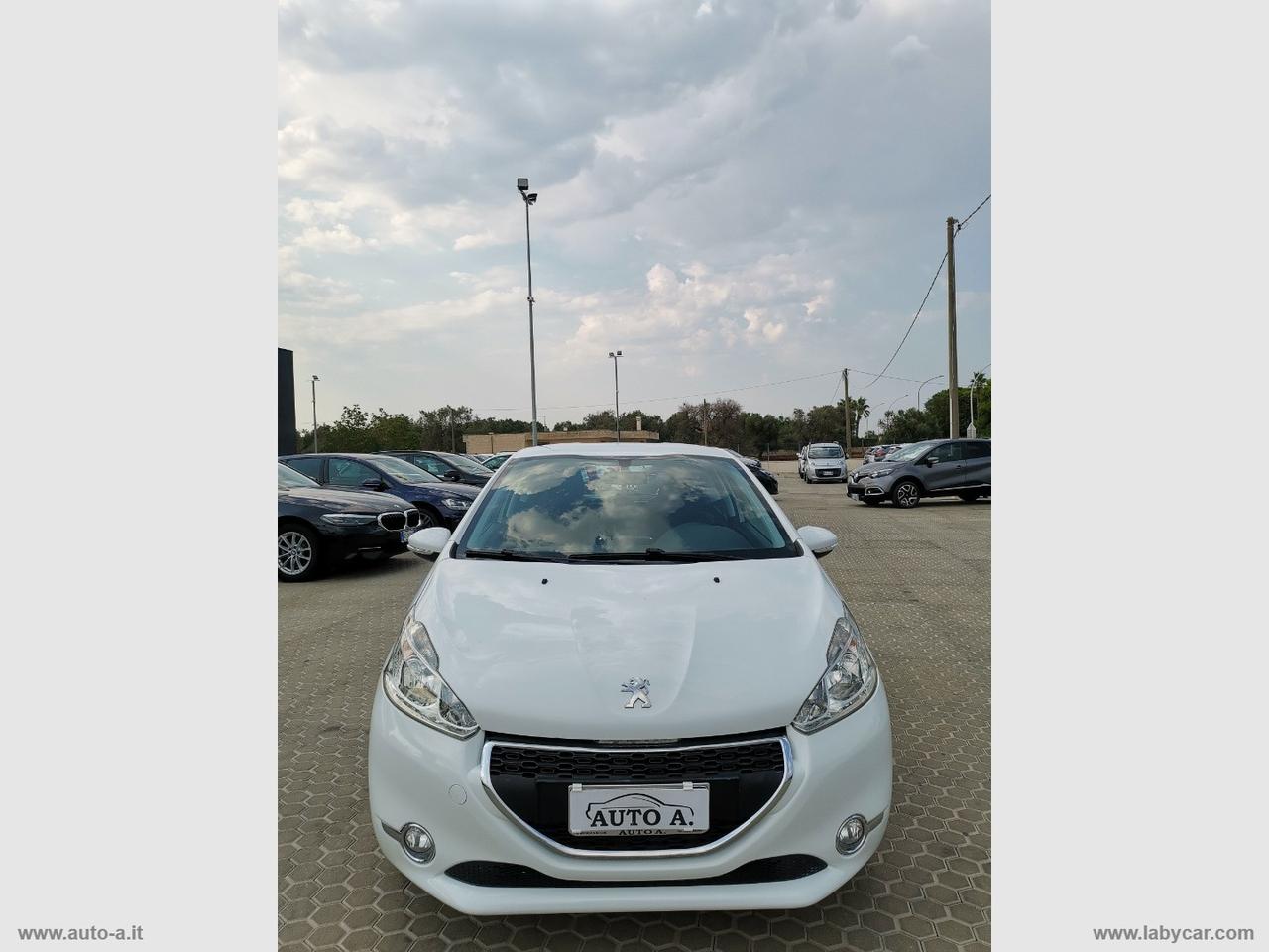 PEUGEOT 208 1.4 HDi 68 CV 3p. Allure