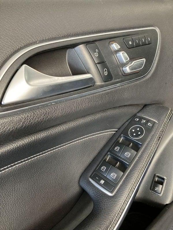 Mercedes-Benz GLA 200 d Automatic 4MATIC Premium