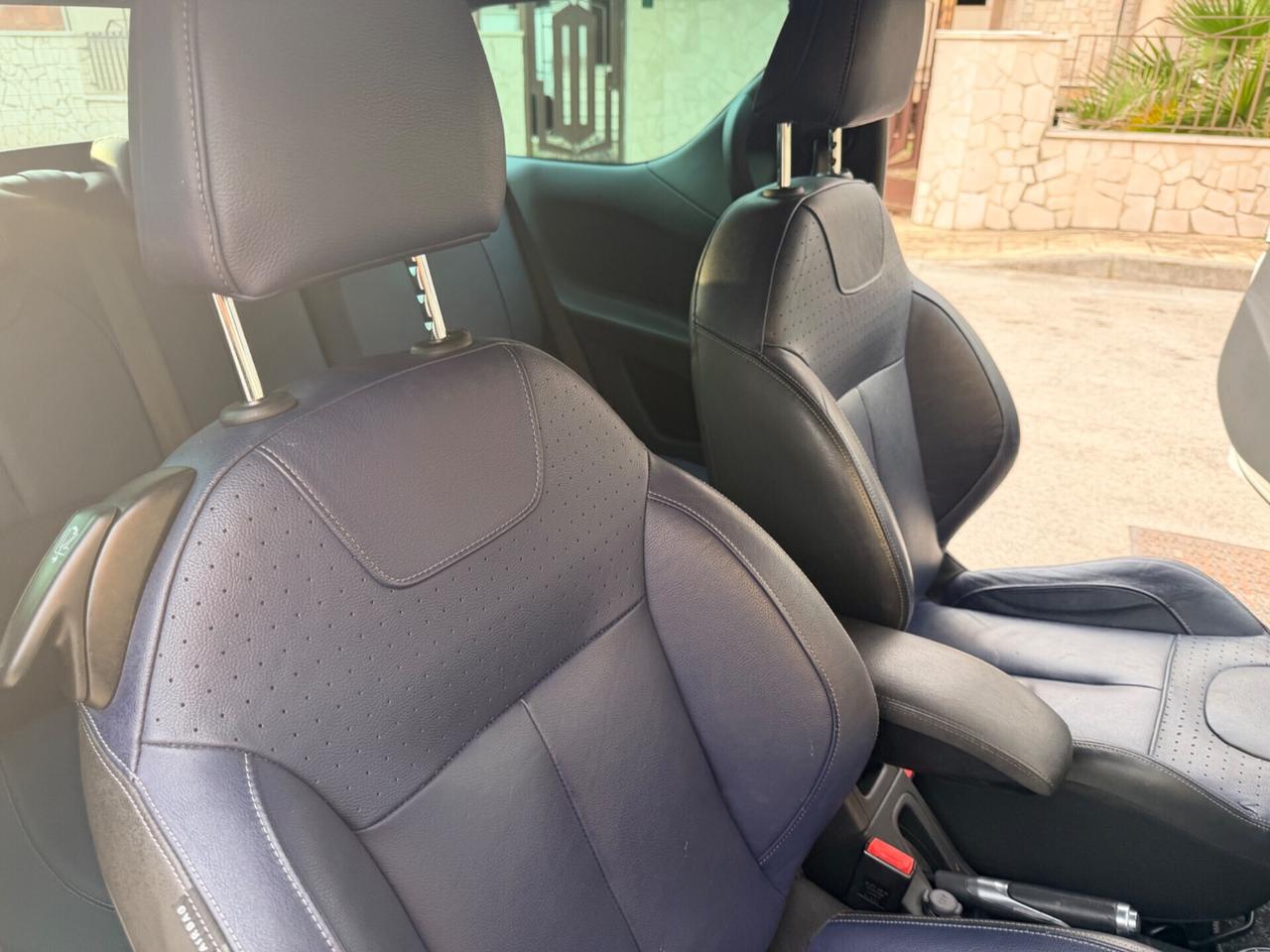 Ds DS3 3 BlueHDi 100 S&S So Chic Cabrio