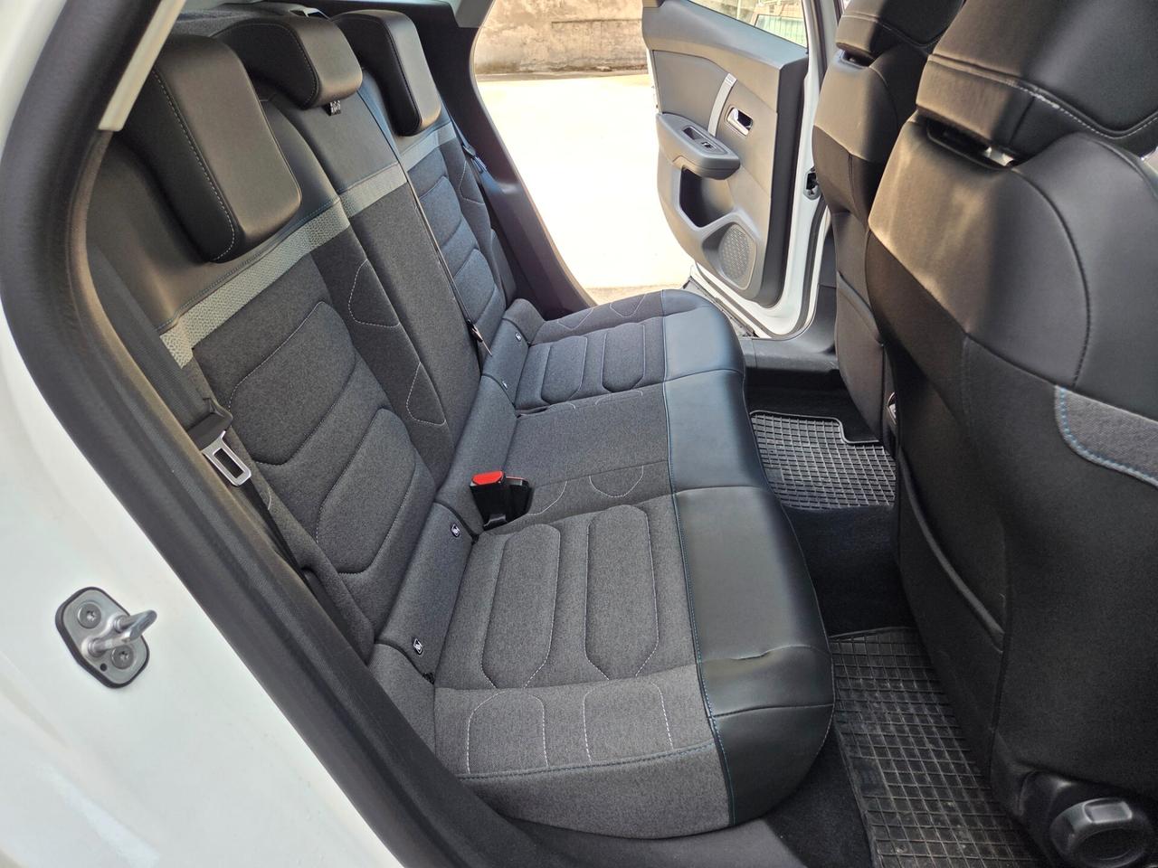 Citroen C4 BlueHDi 130 S&S EAT8 Shine