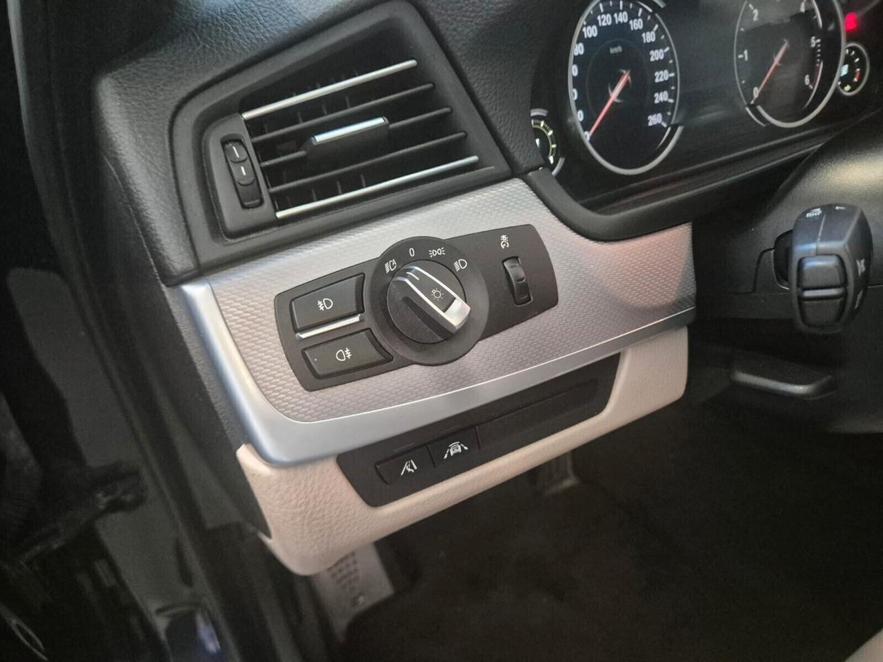 Bmw 530 XDrive Luxury Full optional