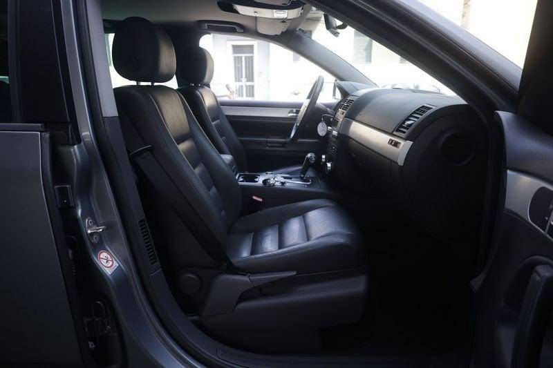 Volkswagen Touareg Volkswagen Touareg 3.0 V6 TDI DPF Tiptr. BMot. Tec. Executive