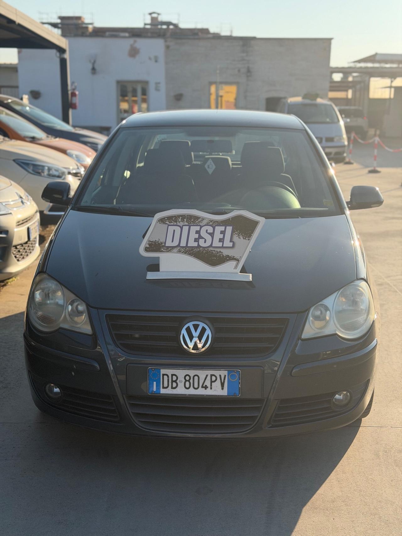 Volkswagen POLO 1.4 DIESEL 2007 - BASSI CONSUMI
