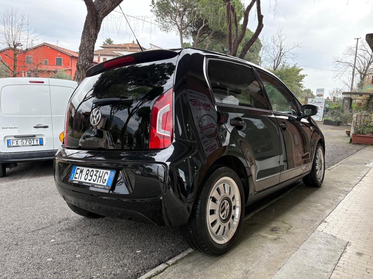 Volkswagen up! 1.0 5p. take up! 12 MESI DI GARANZIA COMPLETA MOTORE E CAMBIO !!!!