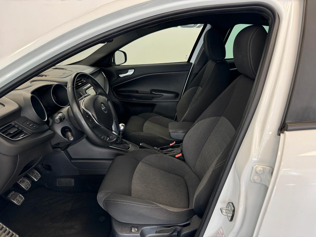 Alfa Romeo Giulietta 1.6 JTDm 120 CV Sport 88.000 KM UNIPROP.