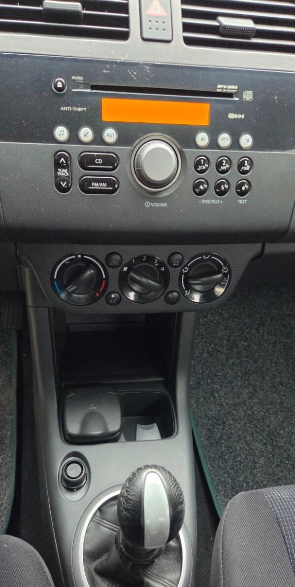 Suzuki Swift 1.3 4x4 5p. GL benzina
