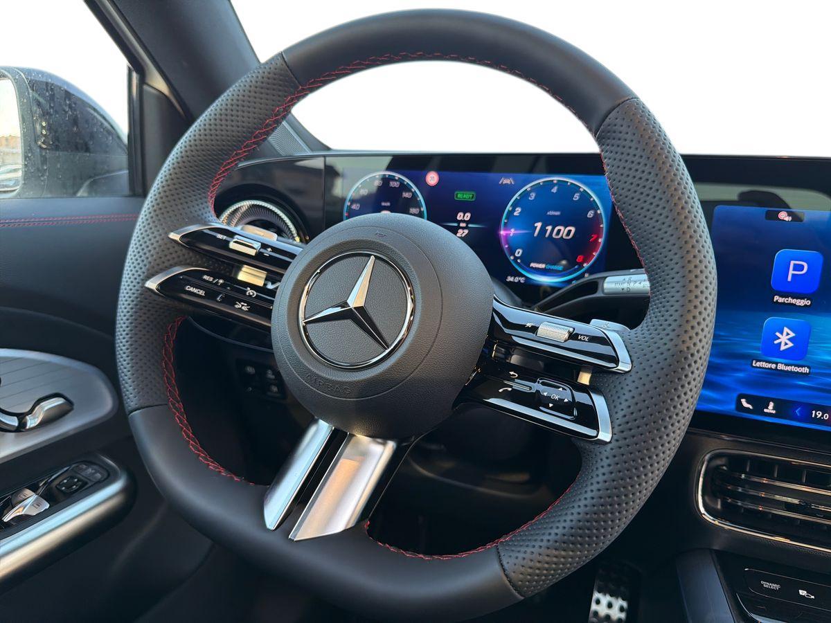 Mercedes-Benz GLB 200 4MATIC