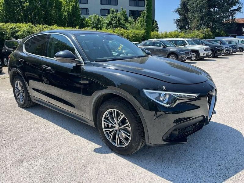 Alfa Romeo Stelvio 2.2 Turbodiesel 210 CV AT8 Q4 Executive