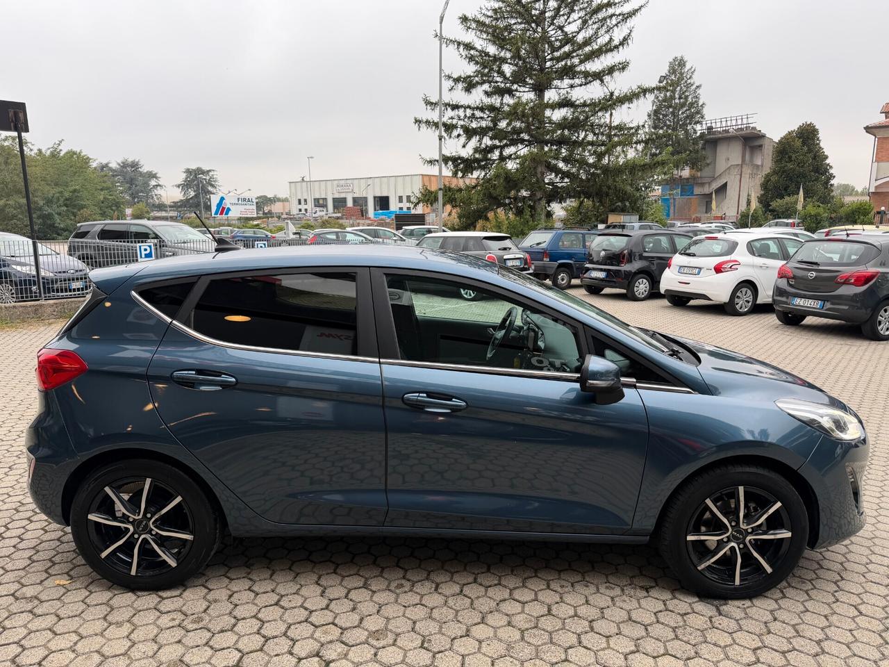 Ford Fiesta 1.1 75 CV GPL 5 porte Titanium