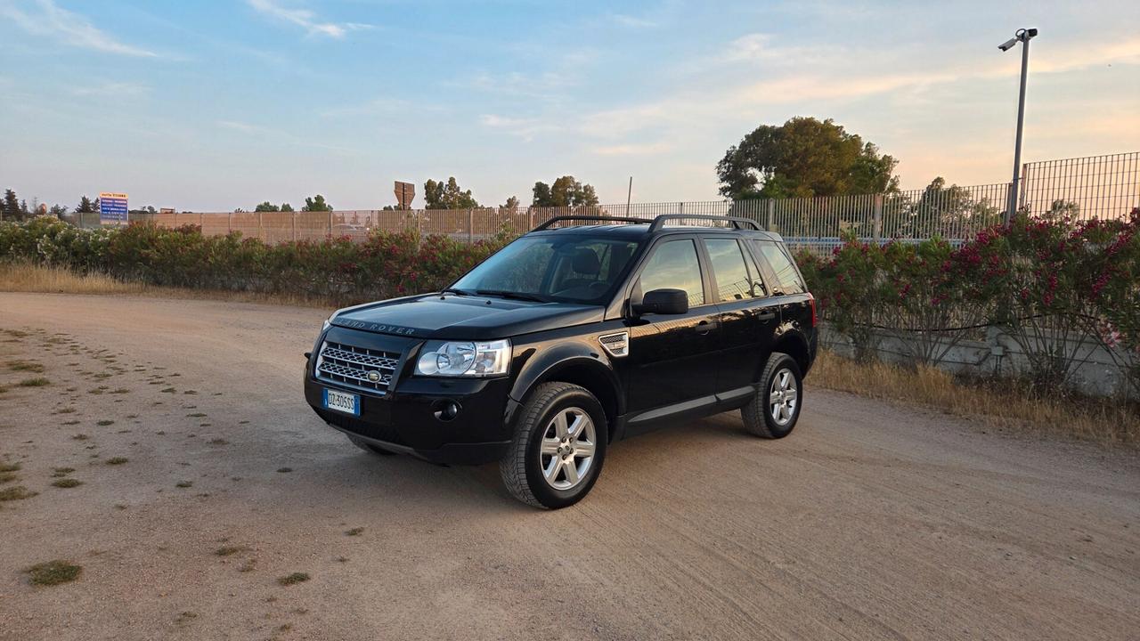 Land Rover Discovery 4 2.7 TDV6 HSE