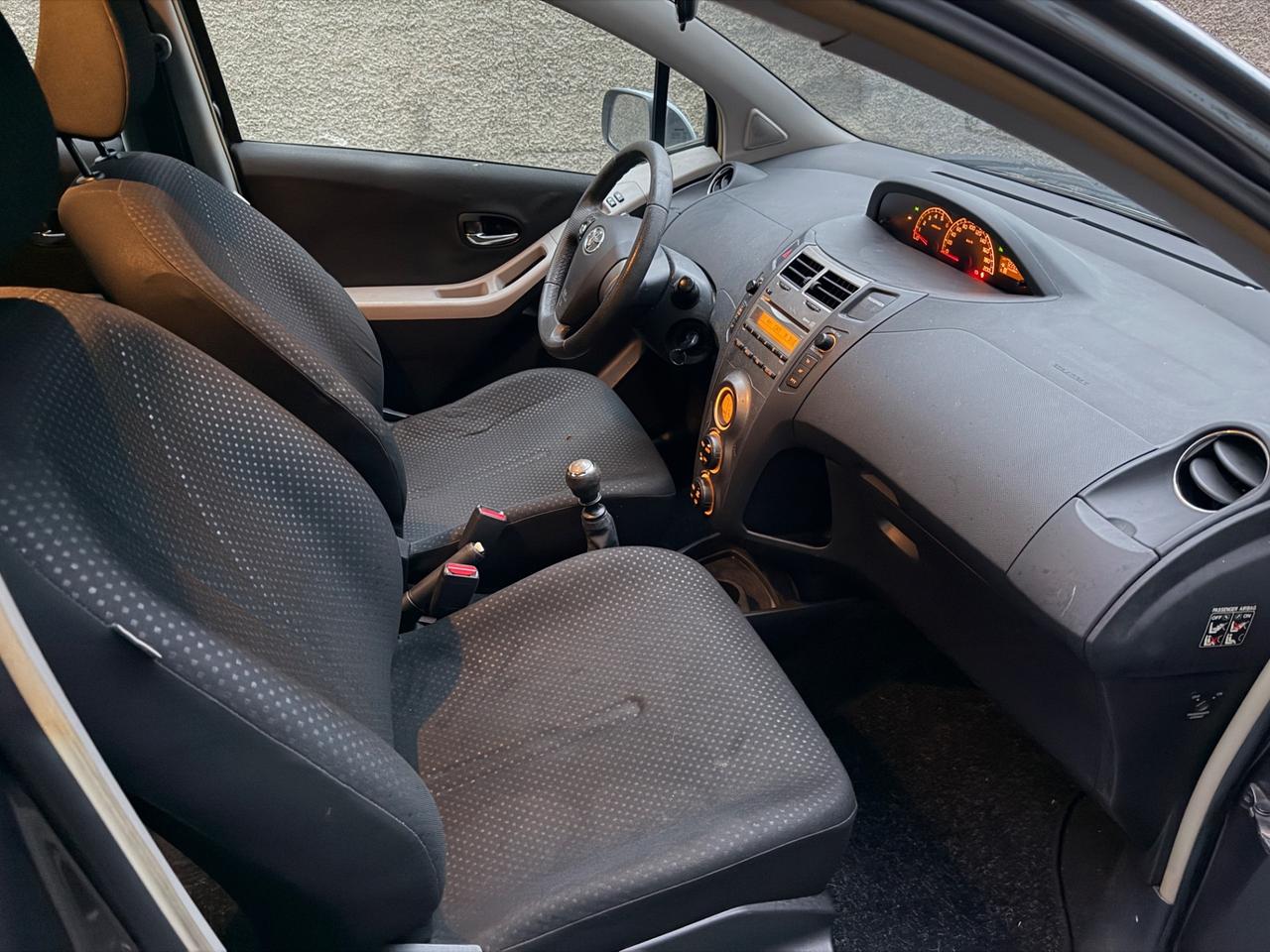 Toyota Yaris 1.4 D-4D DPF diesel solo export