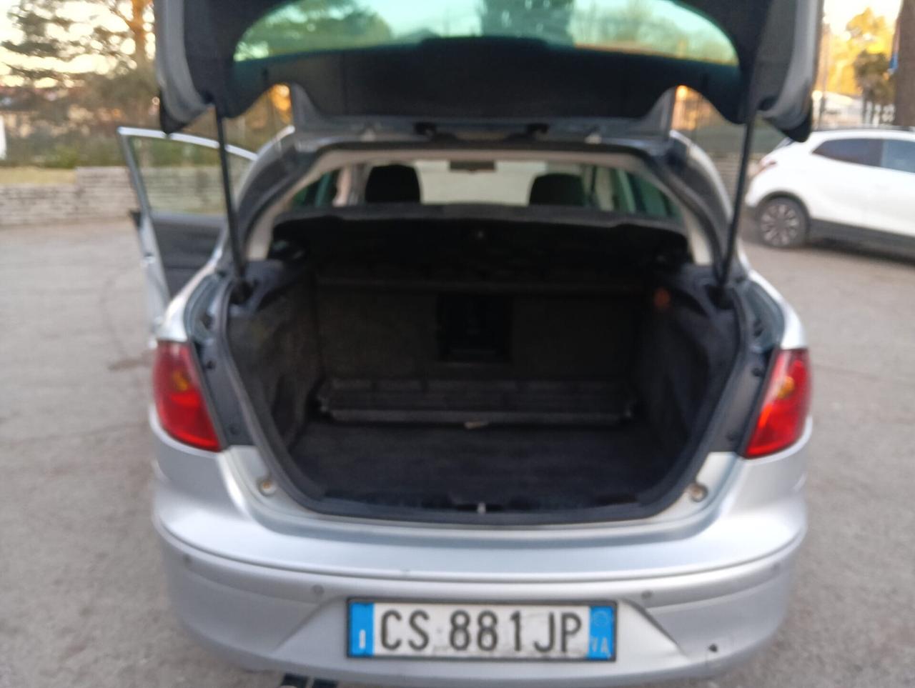 Seat Toledo 1.9 TDI/110 CV cat Stella Plus