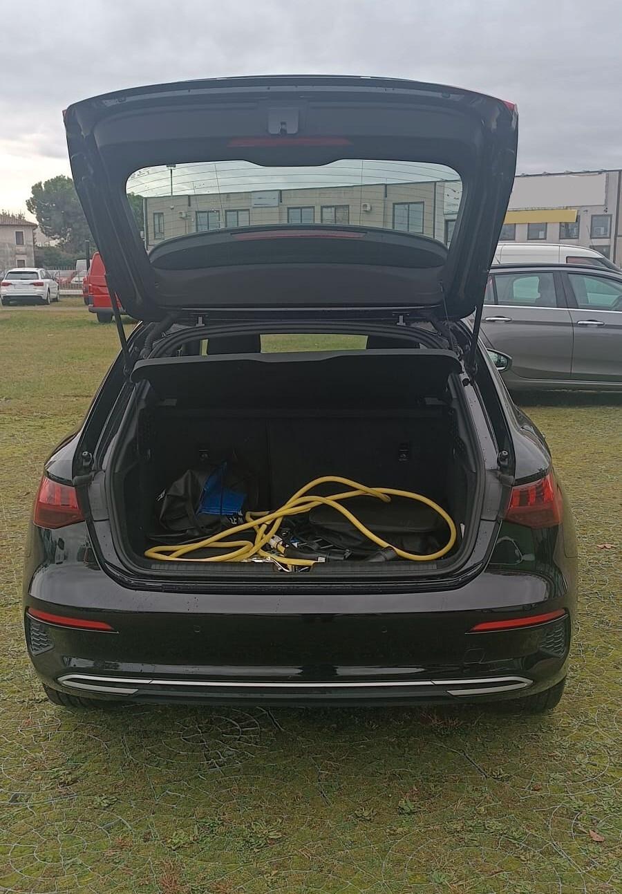 Audi A3 SPB 40 TFSI e S tronic line edition