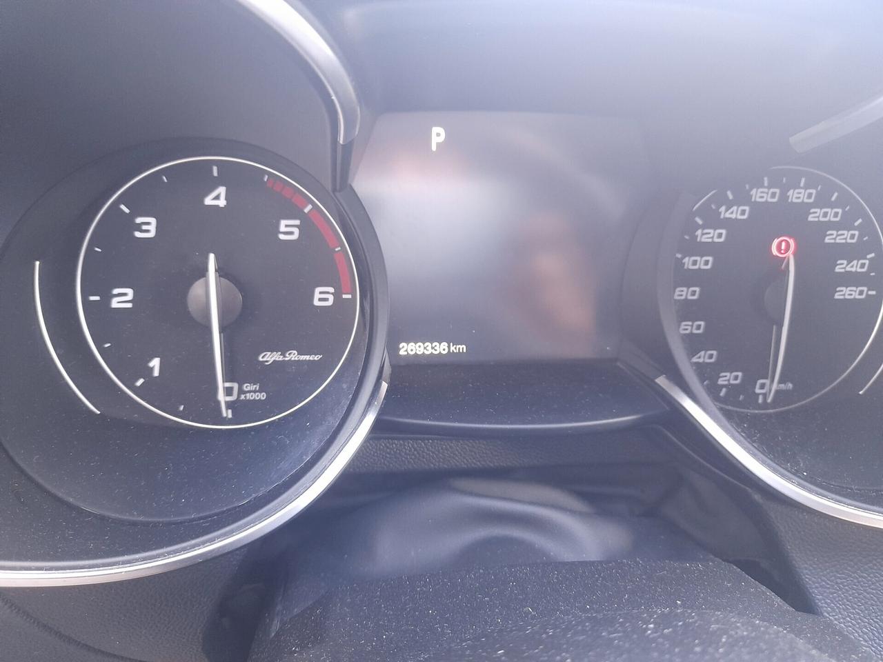 Alfa Romeo Stelvio 2.2 Turbodiesel 210 CV AT8 Q4 Executive